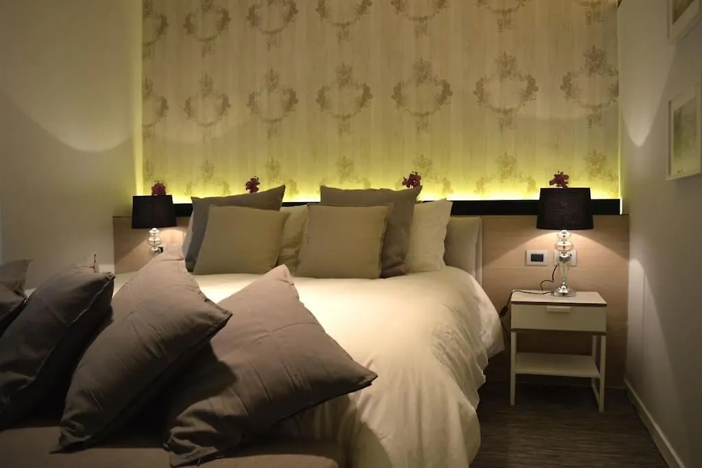 Luxury Home Vittoria Roma